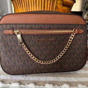 Michael Kors Jet Set Large Logo Crossbody Bag